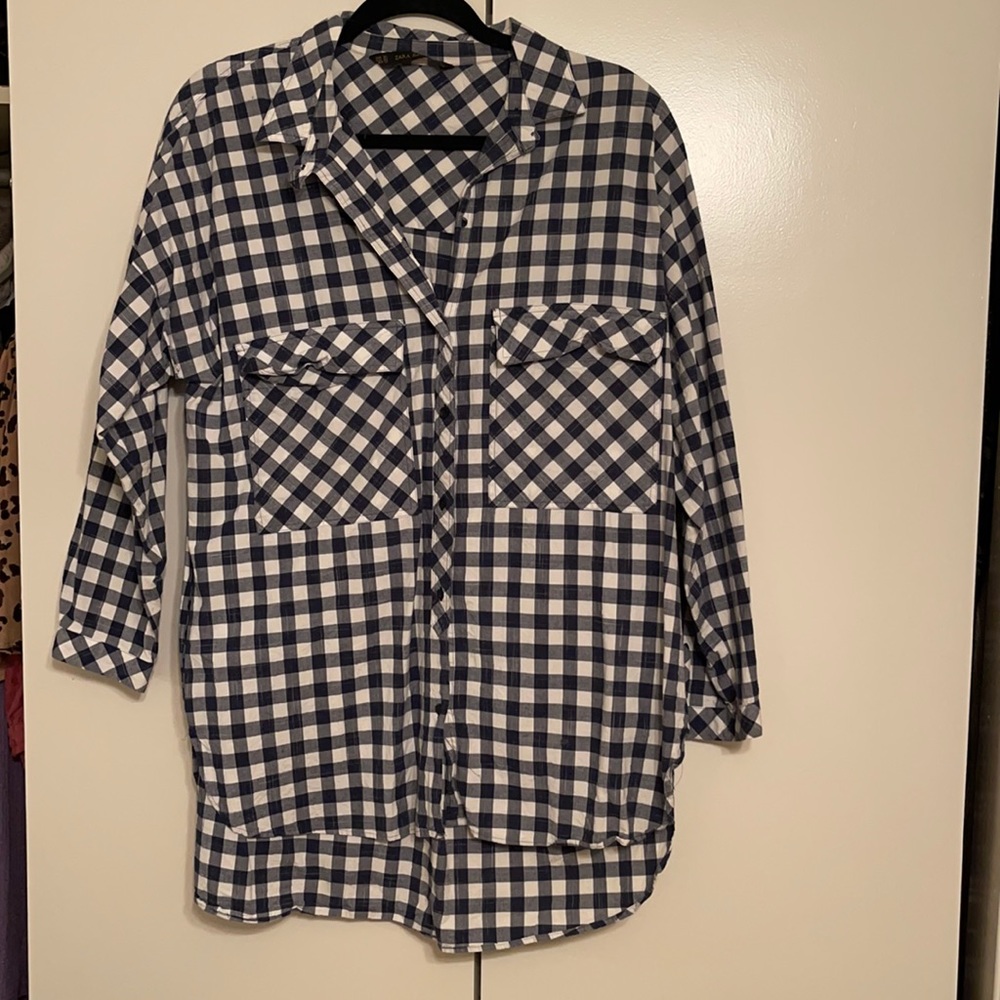 Plaid Zara Button Up | blue and white gingham shirt
